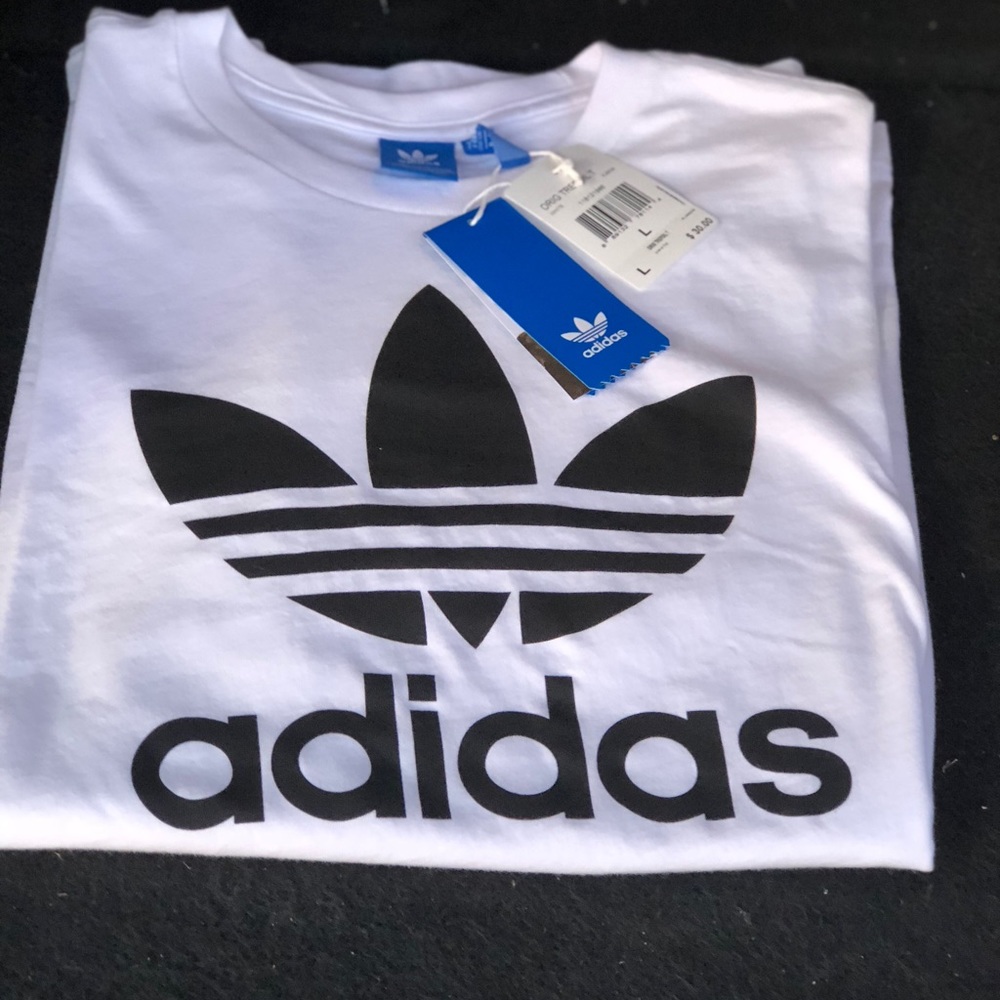 Adidas T-shirt